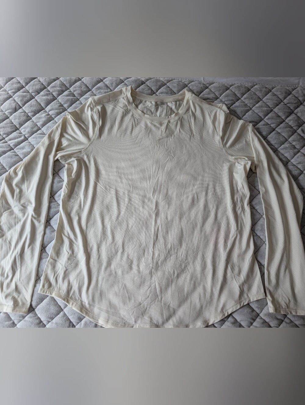 LIKE NEW Crz Yoga Lightweight Crew neck Long Sleeve Top, Cream, Size Medium